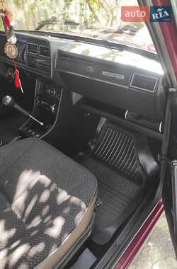 Седан ВАЗ 2107 2004 в  фото 6 Седан ВАЗ 2107 2004 в