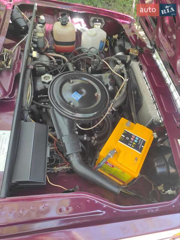 Седан ВАЗ / Lada 2107 2004 в Краснокутске