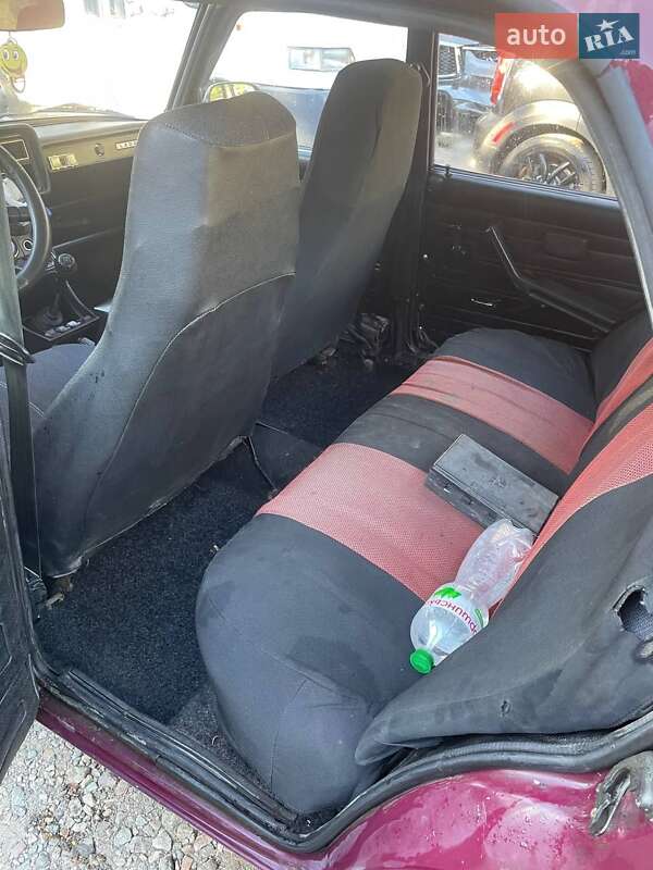 Седан ВАЗ / Lada 2107 1996 в Одесі