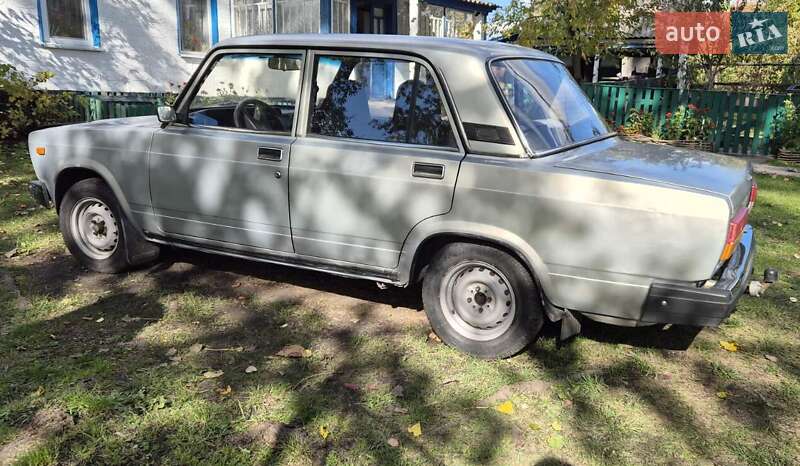 Седан ВАЗ / Lada 2107 2007 в Білій Церкві