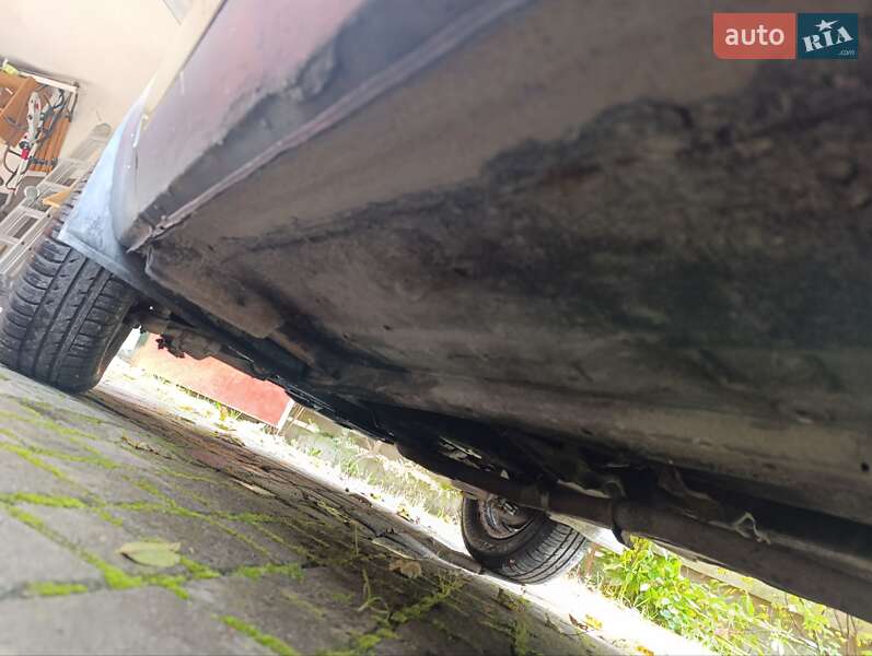 Седан ВАЗ / Lada 2107 1989 в Львове