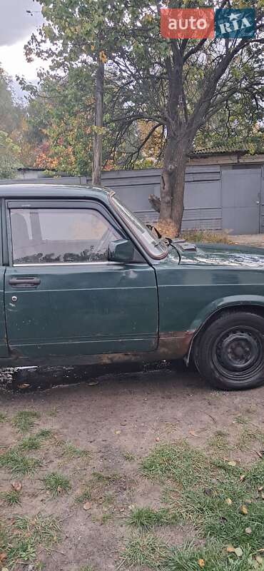 Седан ВАЗ / Lada 2107 1996 в Днепре