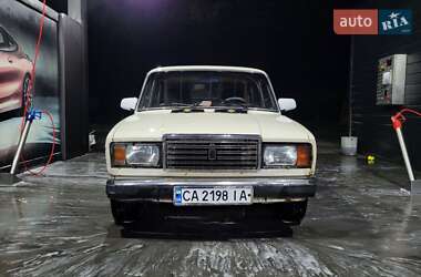 Седан ВАЗ 2107 1996 в 