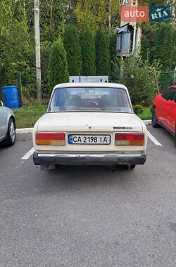 Седан ВАЗ 2107 1996 в 