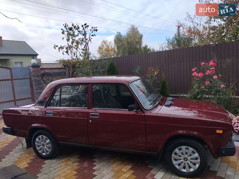 Седан ВАЗ / Lada 2107 2008 в Гоще