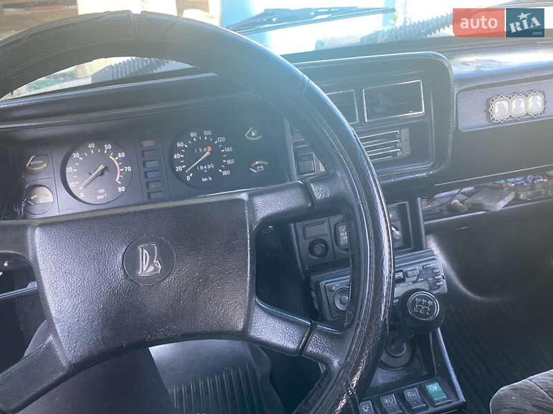Седан ВАЗ / Lada 2107 1998 в Виннице