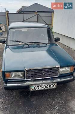 Седан ВАЗ 2107 1998 в  фото 26 Седан ВАЗ 2107 1998 в