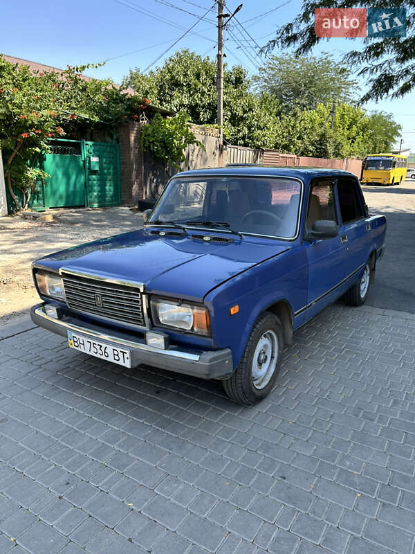Седан ВАЗ / Lada 2107 2005 в Одессе фото 2 Седан ВАЗ / Lada 2107 2005 в Одессе