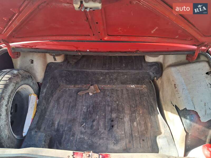 Седан ВАЗ / Lada 2107 1982 в Львове фото 7 Седан ВАЗ / Lada 2107 1982 в Львове