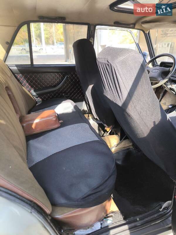 Седан ВАЗ / Lada 2107 1984 в Дніпрі