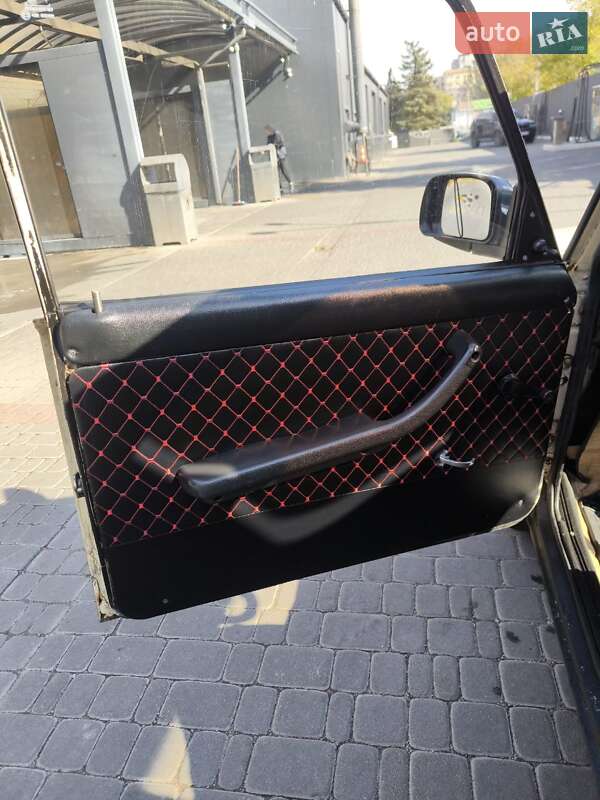 Седан ВАЗ / Lada 2107 1984 в Дніпрі