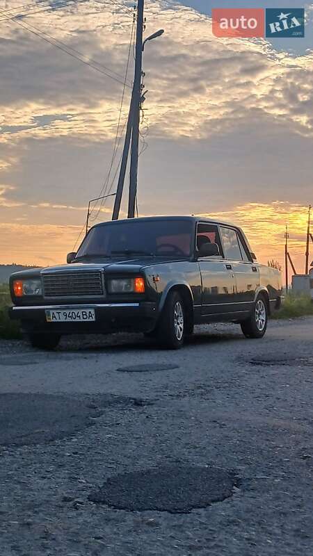 Седан ВАЗ / Lada 2107 2010 в Тлумачі