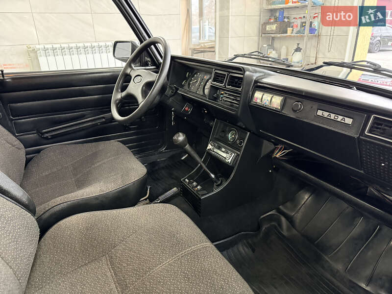 Седан ВАЗ / Lada 2107 2002 в Краснограді фото 18 Седан ВАЗ / Lada 2107 2002 в Краснограді