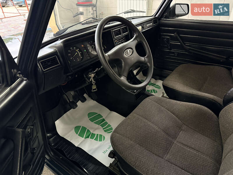 Седан ВАЗ / Lada 2107 2002 в Краснограді фото 20 Седан ВАЗ / Lada 2107 2002 в Краснограді