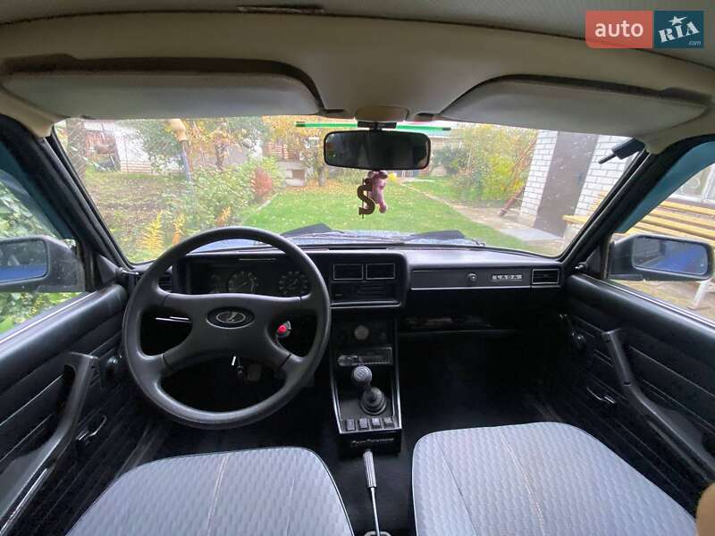 Седан ВАЗ / Lada 2107 2005 в Черкасах фото 7 Седан ВАЗ / Lada 2107 2005 в Черкасах