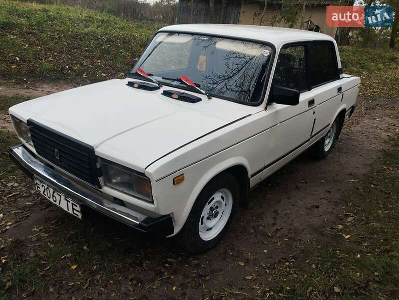 Седан ВАЗ / Lada 2107 1989 в Теребовле фото 4 Седан ВАЗ / Lada 2107 1989 в Теребовле