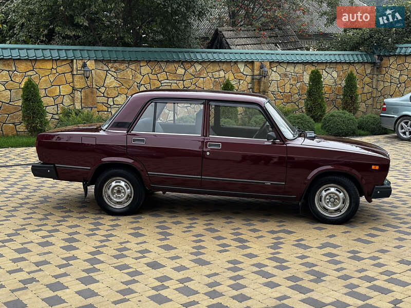 Седан ВАЗ / Lada 2107 2007 в Могилев-Подольске фото 35 Седан ВАЗ / Lada 2107 2007 в Могилев-Подольске