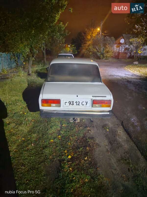 Седан ВАЗ / Lada 2107 1987 в Сумах фото 2 Седан ВАЗ / Lada 2107 1987 в Сумах