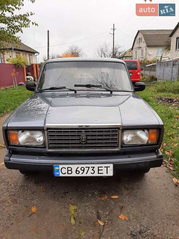 Седан ВАЗ / Lada 2107 2007 в Нежине
