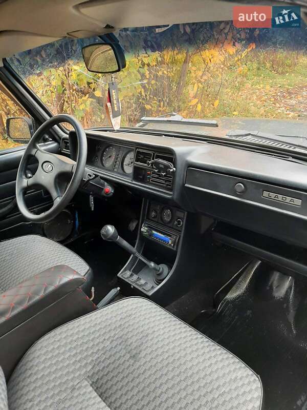 Седан ВАЗ / Lada 2107 2007 в Нежине