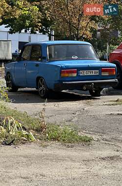 Седан ВАЗ 2107 1986 в Дніпрі
