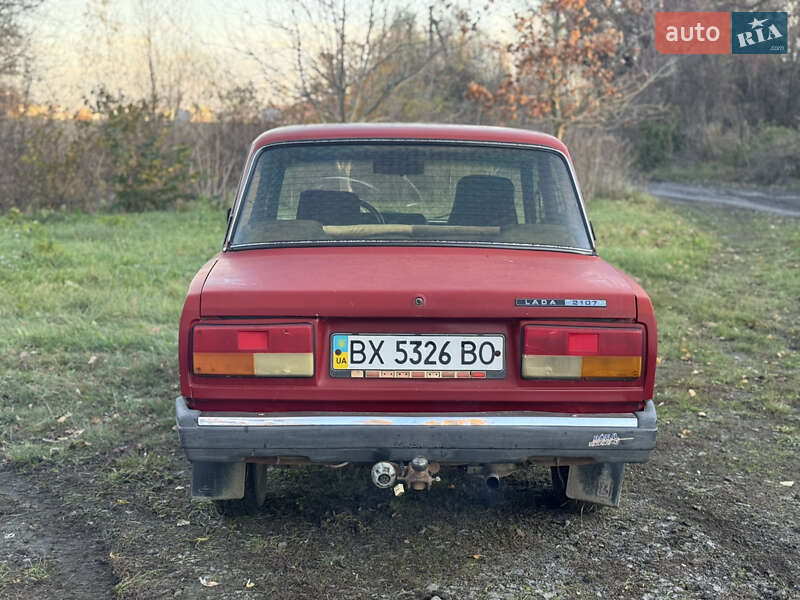 Седан ВАЗ / Lada 2107 1987 в Хмельницком фото 5 Седан ВАЗ / Lada 2107 1987 в Хмельницком
