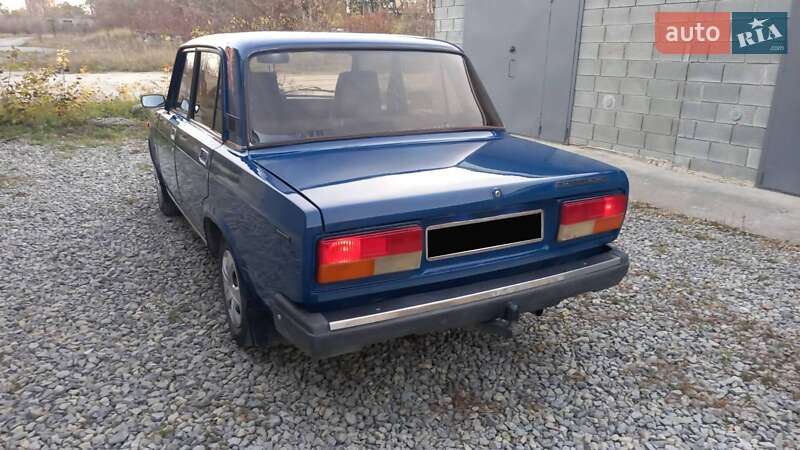 Седан ВАЗ / Lada 2107 2002 в Чорткове