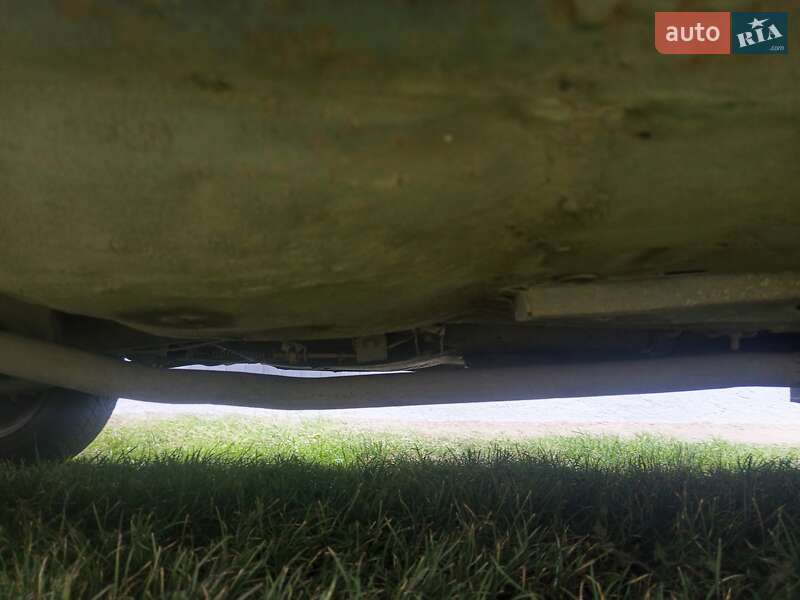 Седан ВАЗ / Lada 2107 1990 в Неполоковцах