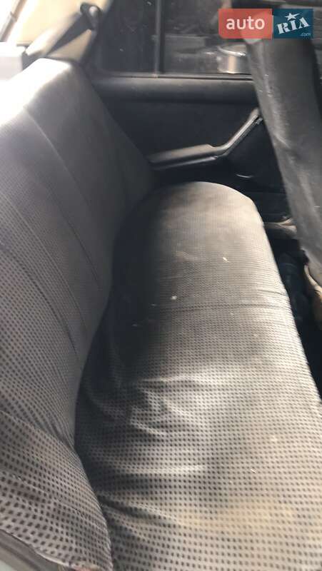 Седан ВАЗ / Lada 2107 2004 в Николаеве фото 7 Седан ВАЗ / Lada 2107 2004 в Николаеве