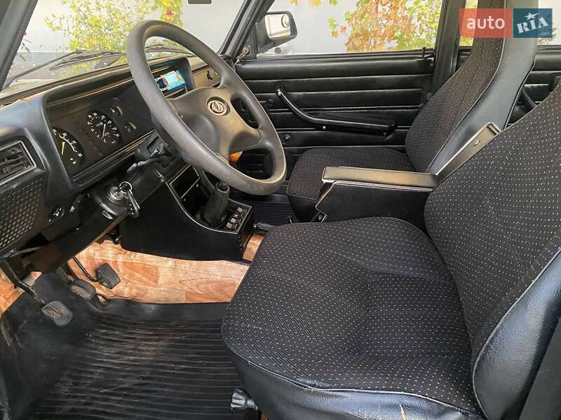 Седан ВАЗ / Lada 2107 2006 в Одессе фото 17 Седан ВАЗ / Lada 2107 2006 в Одессе