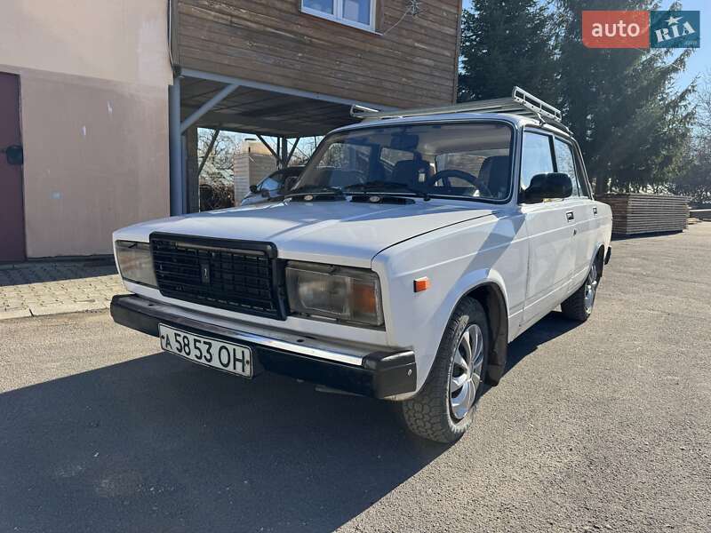 Седан ВАЗ / Lada 2107 1992 в Львове фото 2 Седан ВАЗ / Lada 2107 1992 в Львове