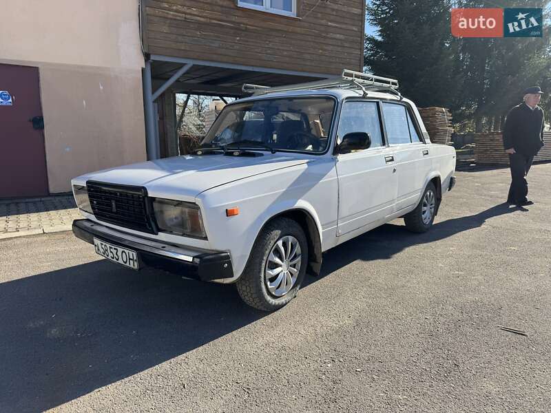 Седан ВАЗ / Lada 2107 1992 в Львове фото 3 Седан ВАЗ / Lada 2107 1992 в Львове