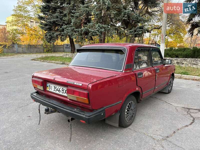 Седан ВАЗ / Lada 2107 2006 в Кременчуге фото 7 Седан ВАЗ / Lada 2107 2006 в Кременчуге
