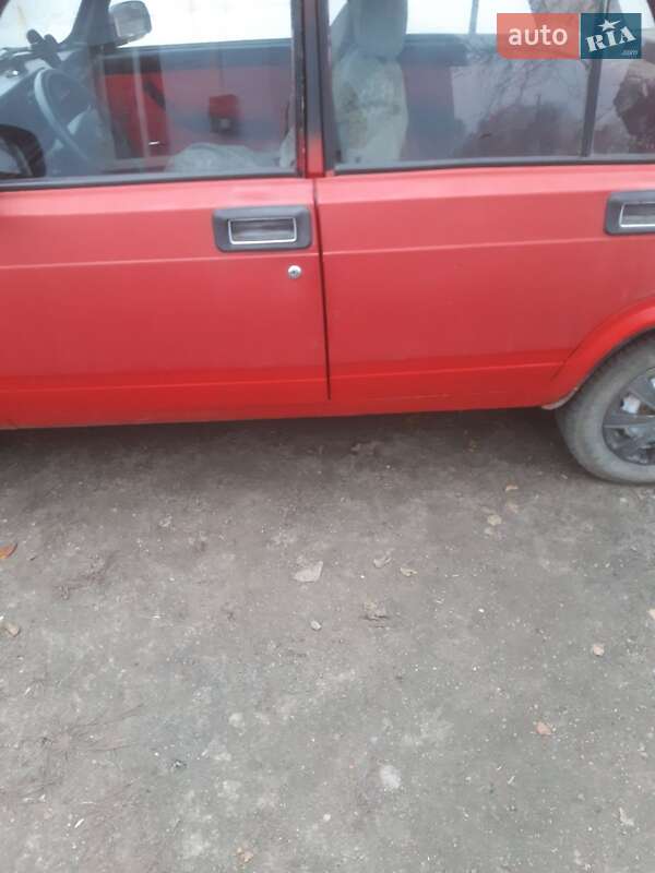Седан ВАЗ / Lada 2107 1995 в Шполе