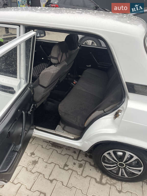 Седан ВАЗ / Lada 2107 1991 в Тернополе