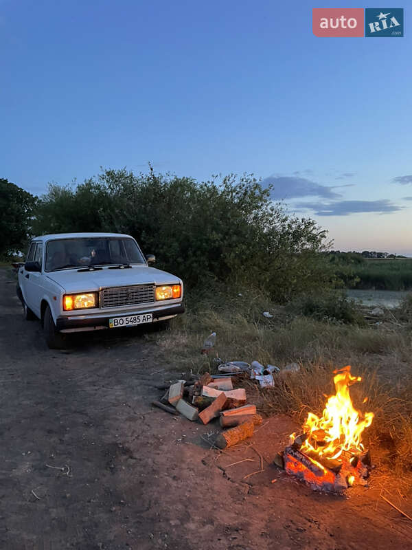 Седан ВАЗ / Lada 2107 1991 в Тернополе