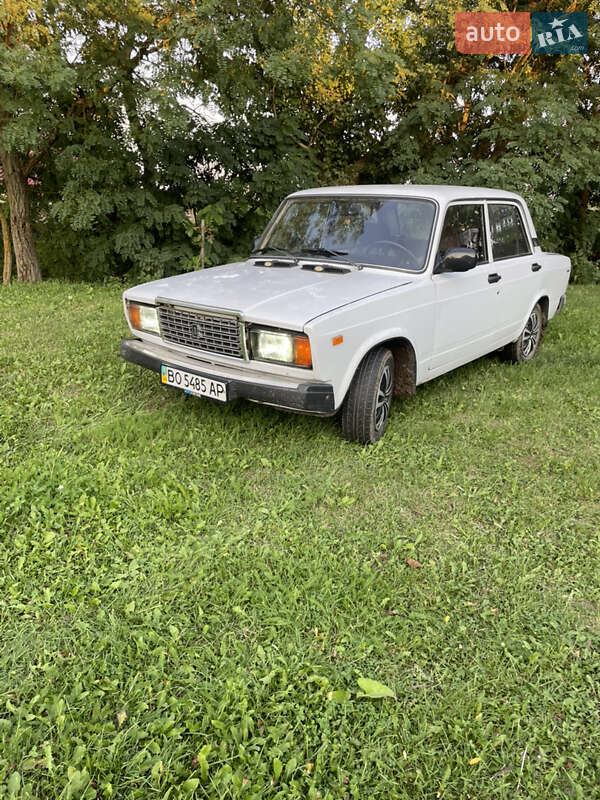 Седан ВАЗ / Lada 2107 1991 в Тернополе