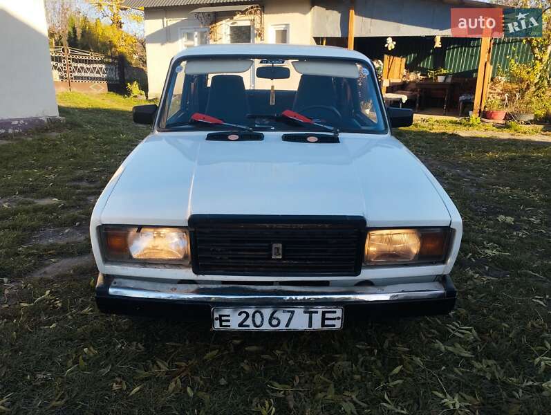 Седан ВАЗ / Lada 2107 1989 в Теребовле