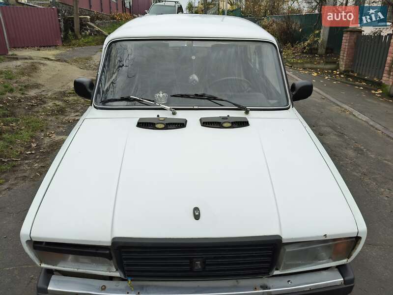 Седан ВАЗ / Lada 2107 1992 в Лысянке