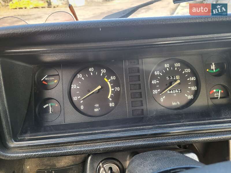 Седан ВАЗ / Lada 2107 2003 в Тернівці