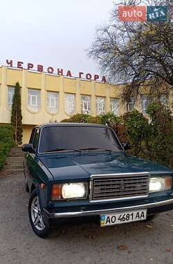 Седан ВАЗ 2107 2004 в Мукачево