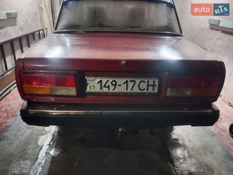 Седан ВАЗ / Lada 2107 2003 в Ромнах фото 3 Седан ВАЗ / Lada 2107 2003 в Ромнах