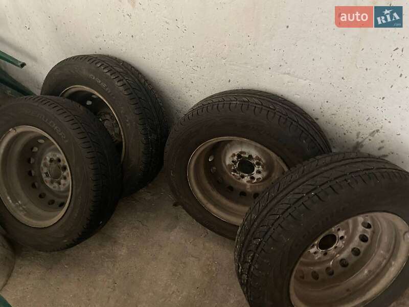 Седан ВАЗ / Lada 2107 2007 в Чугуєві