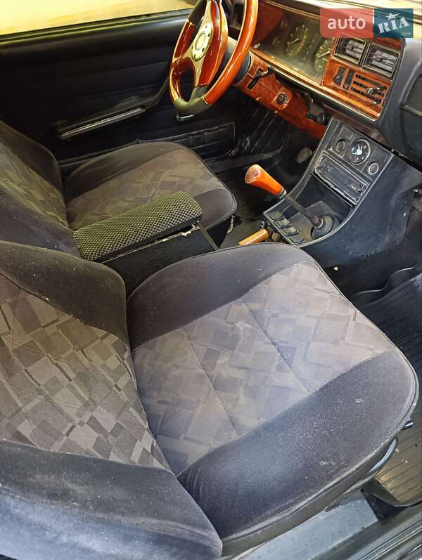 Седан ВАЗ / Lada 2107 1990 в Днепре фото 6 Седан ВАЗ / Lada 2107 1990 в Днепре