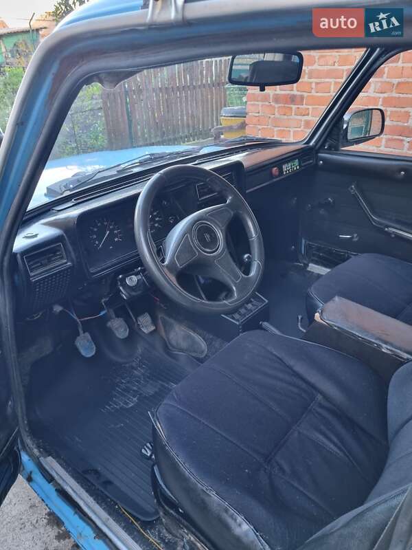 Седан ВАЗ / Lada 2107 1985 в Львове