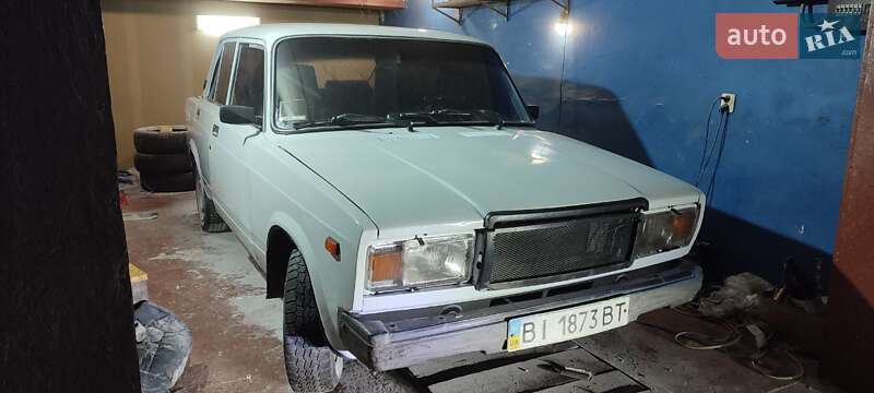 Седан ВАЗ / Lada 2107 1992 в Кременчуці фото 2 Седан ВАЗ / Lada 2107 1992 в Кременчуці