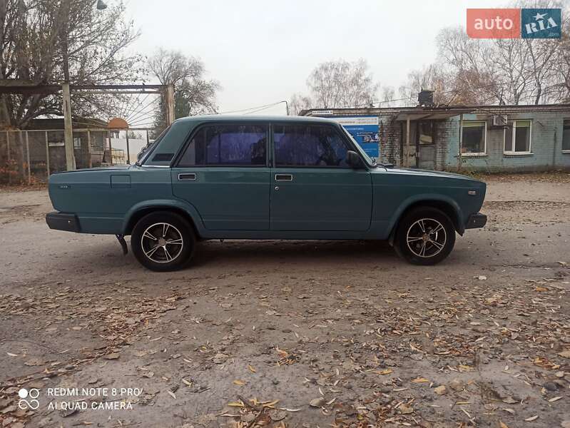 Седан ВАЗ / Lada 2107 2004 в Запоріжжі фото 4 Седан ВАЗ / Lada 2107 2004 в Запоріжжі
