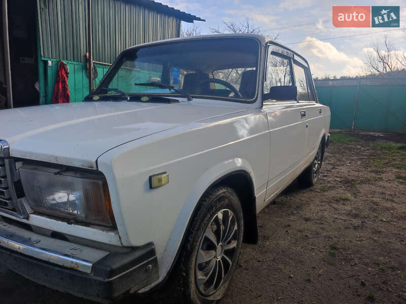 ВАЗ / Lada 2107 2004 ВАЗ / Lada 2107 2004