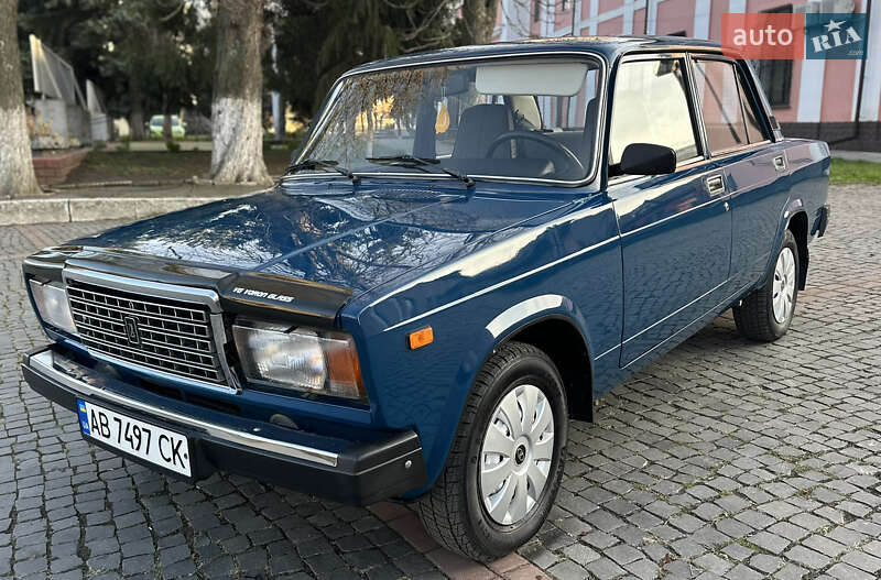 Седан ВАЗ / Lada 2107 2008 в Тульчине фото Седан ВАЗ / Lada 2107 2008 в Тульчине