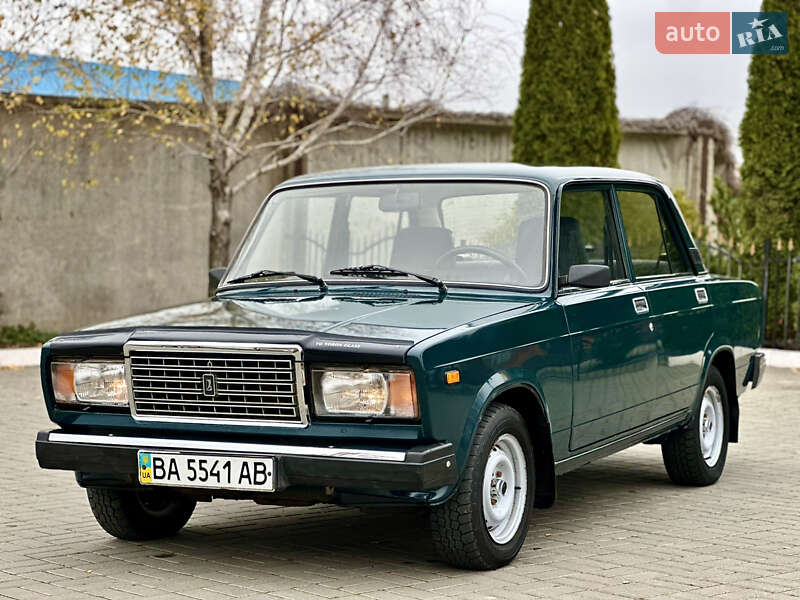 Седан ВАЗ / Lada 2107 2006 в Кропивницком